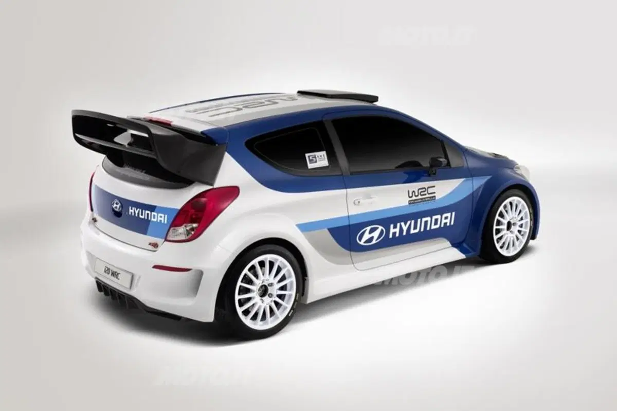 Hyundai i20 WRC (18)