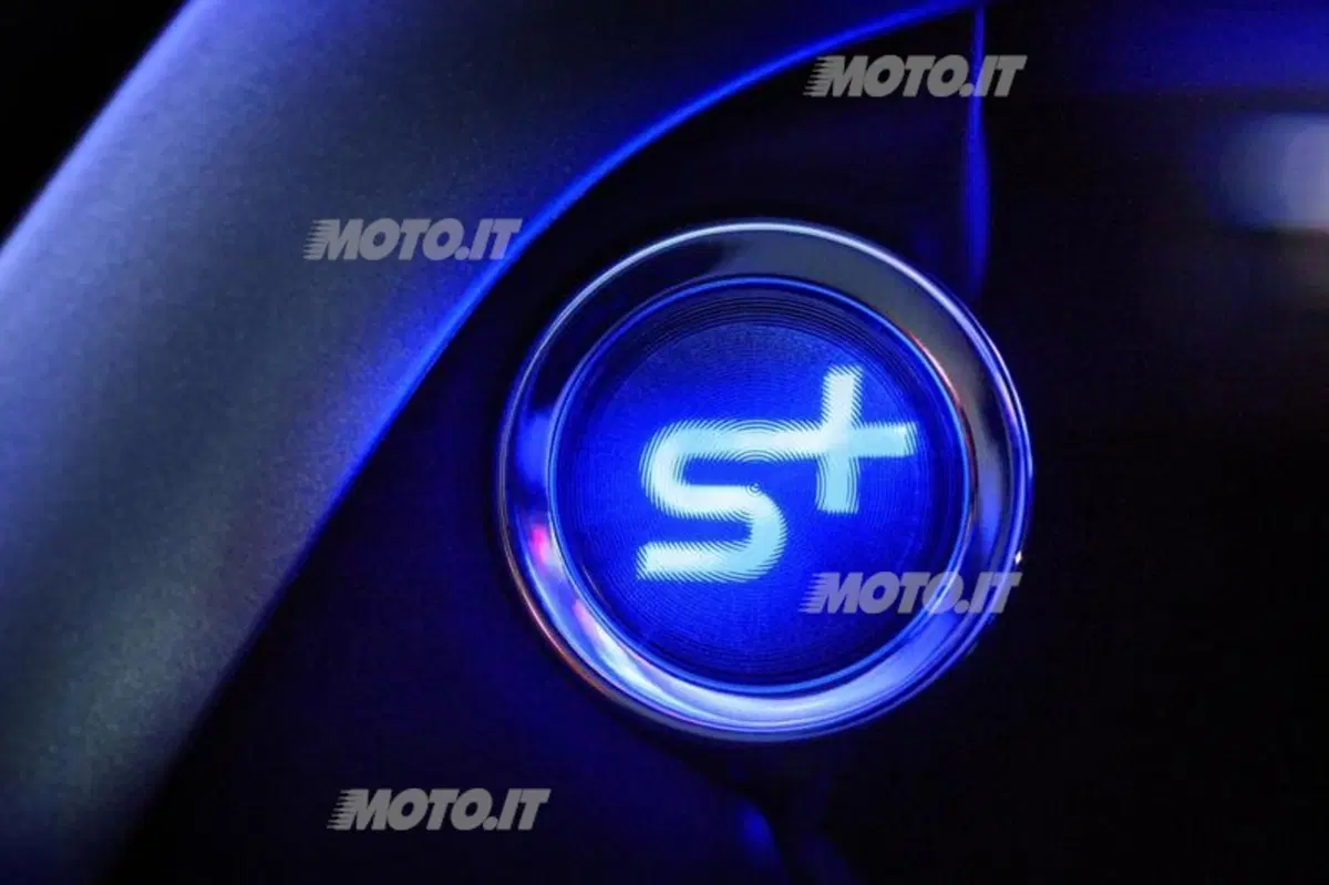 Honda CR-Z restyling 2013 (6)