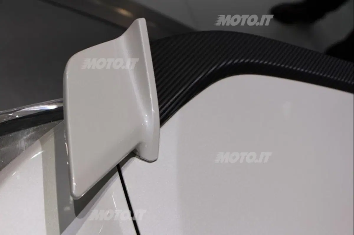 Subaru al Salone di Parigi 2012 (14)