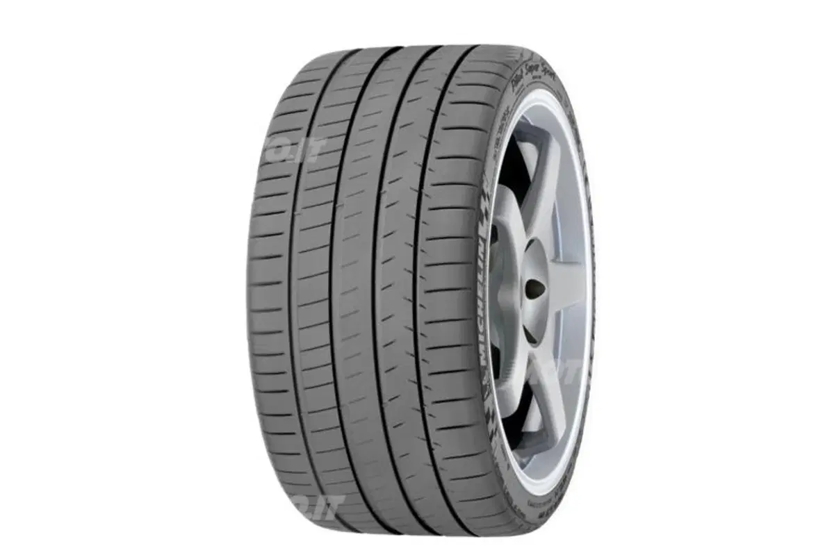 Wiesmann e Michelin: una partnership esclusiva (43)