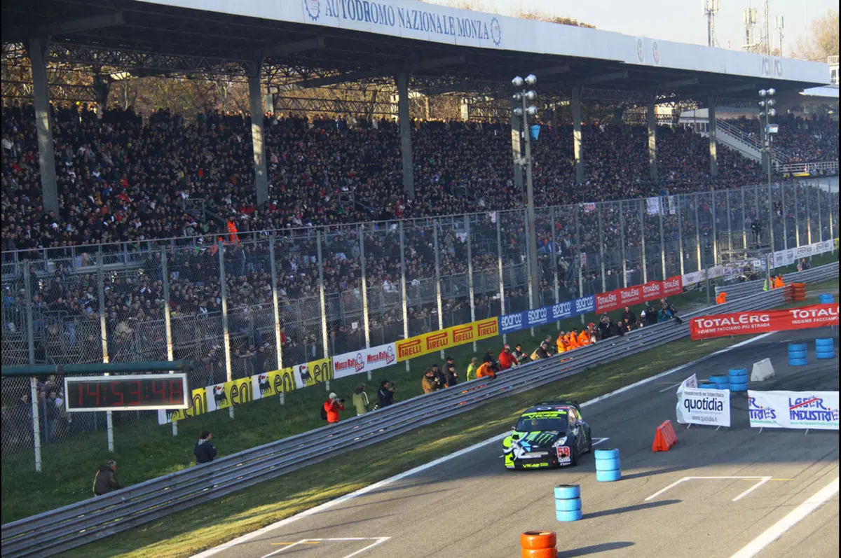 Valentino Rossi conferma la presenza al Rally di Monza (5)