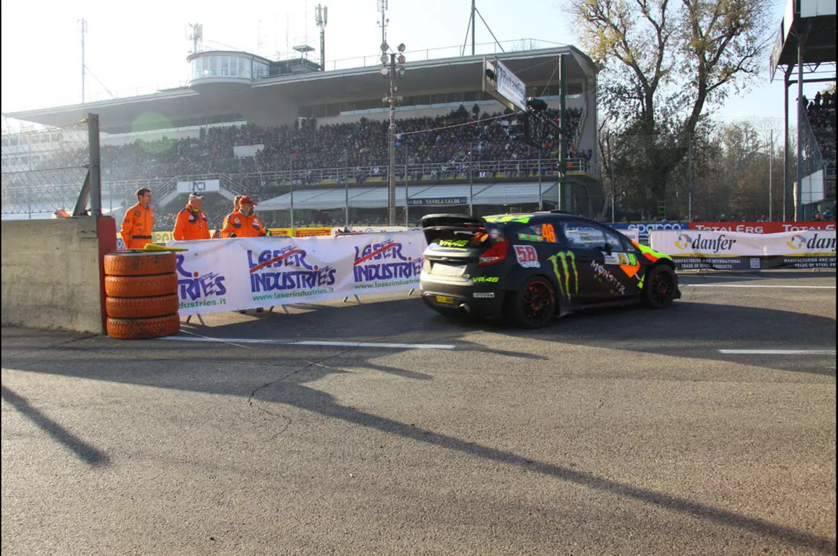 Valentino Rossi conferma la presenza al Rally di Monza (6)