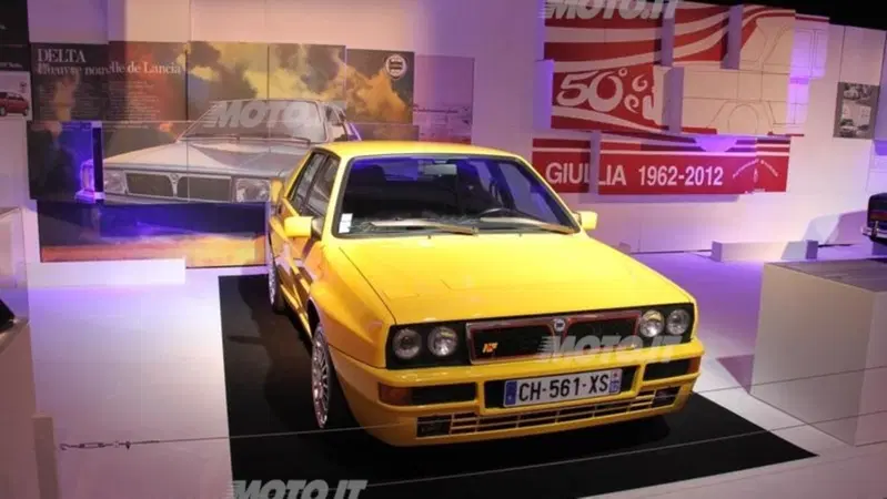Salone di Parigi 2012: in passerella anche le auto d'epoca