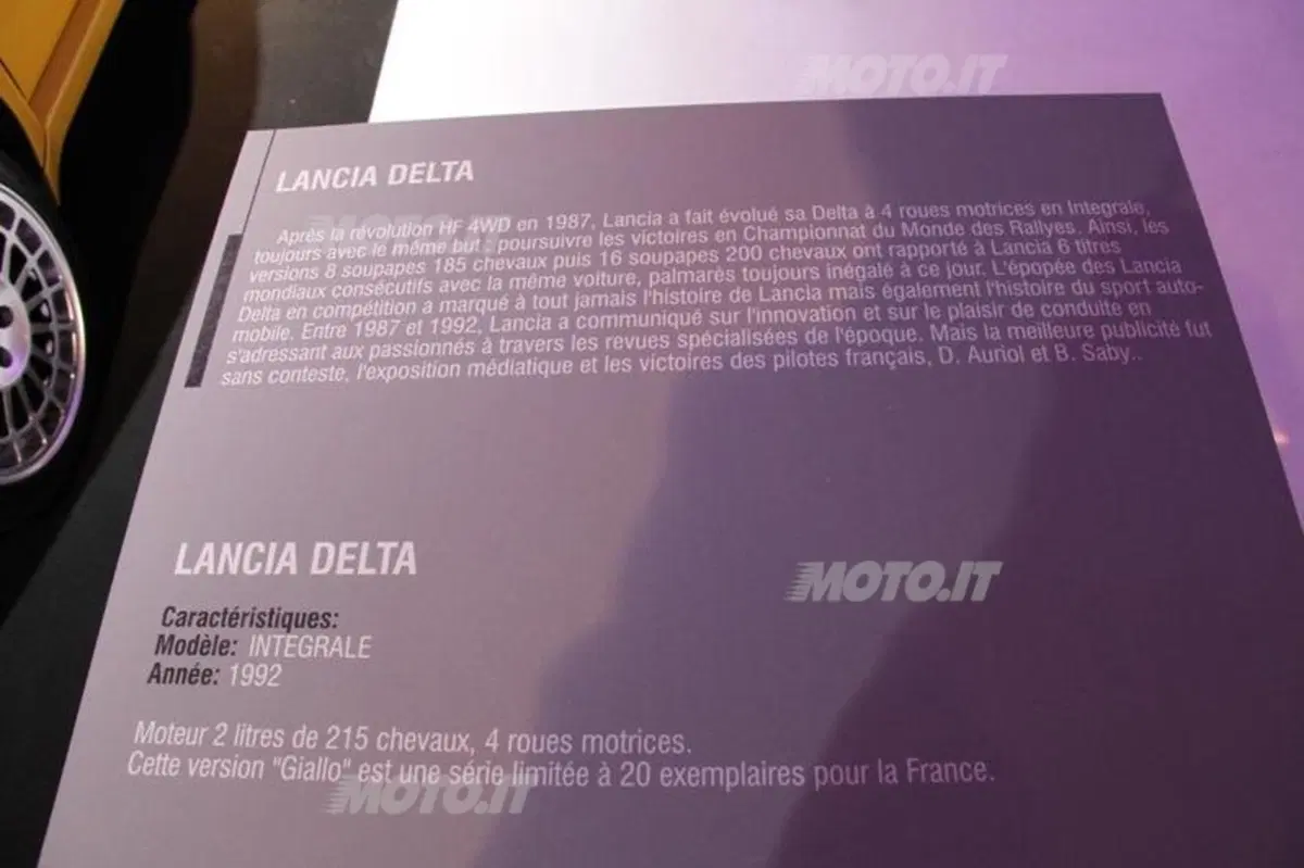 Salone di Parigi 2012: in passerella anche le auto d'epoca (21)