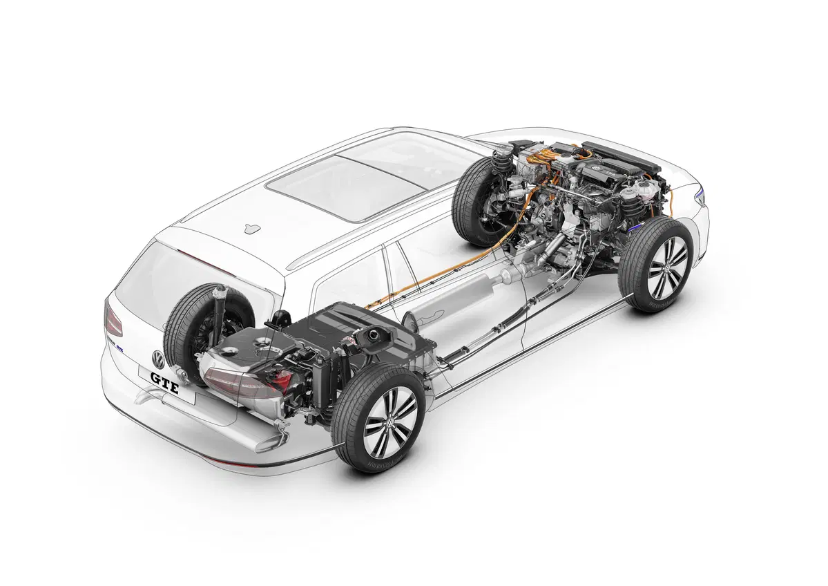 Volkswagen Passat GTE | Test drive #AMboxing (6)