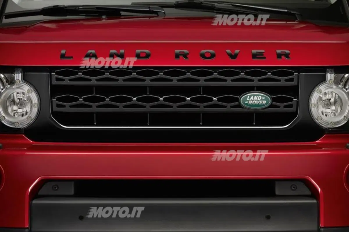 Land Rover Discovery 4 M.Y. 2013 (5)