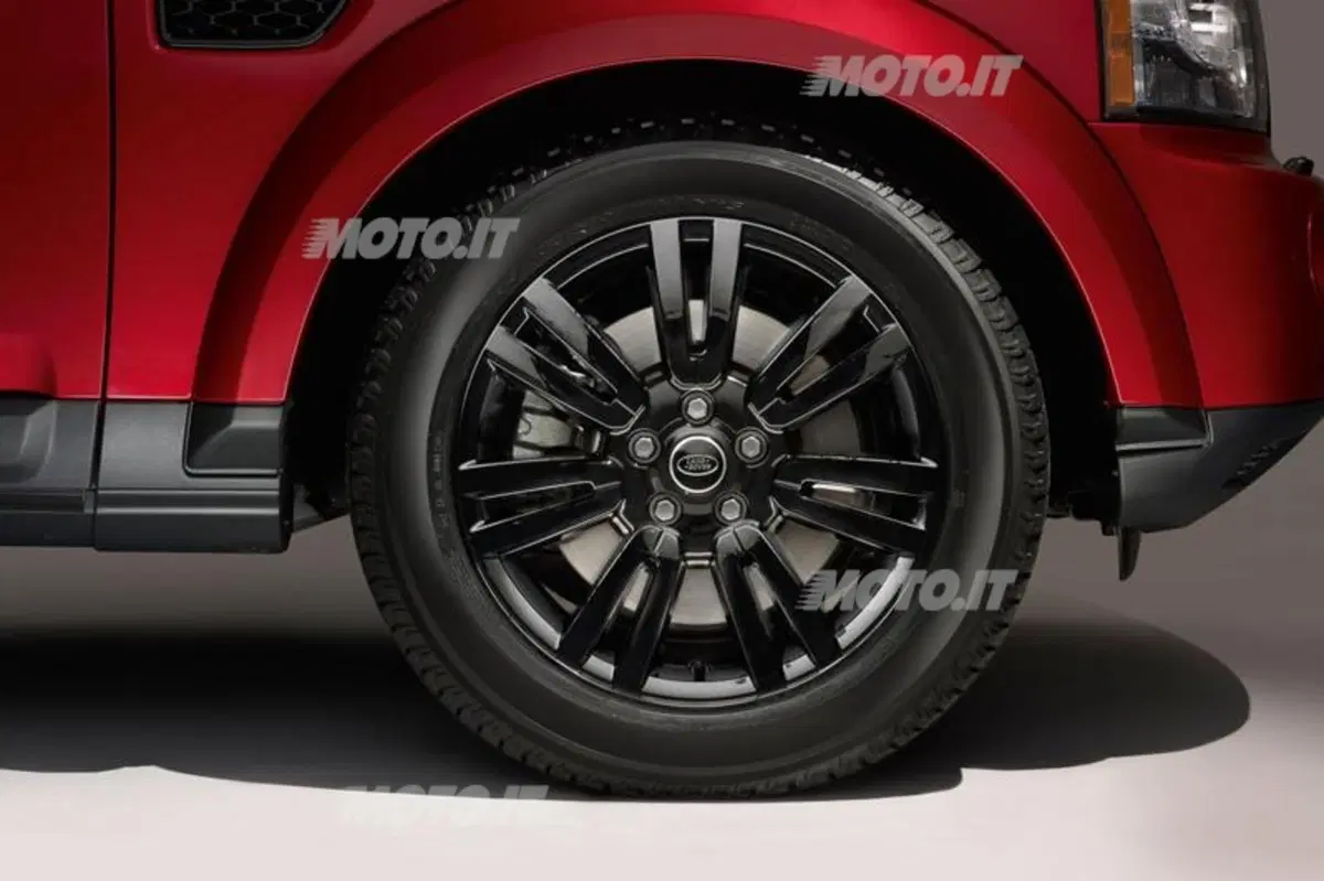 Land Rover Discovery 4 M.Y. 2013 (8)