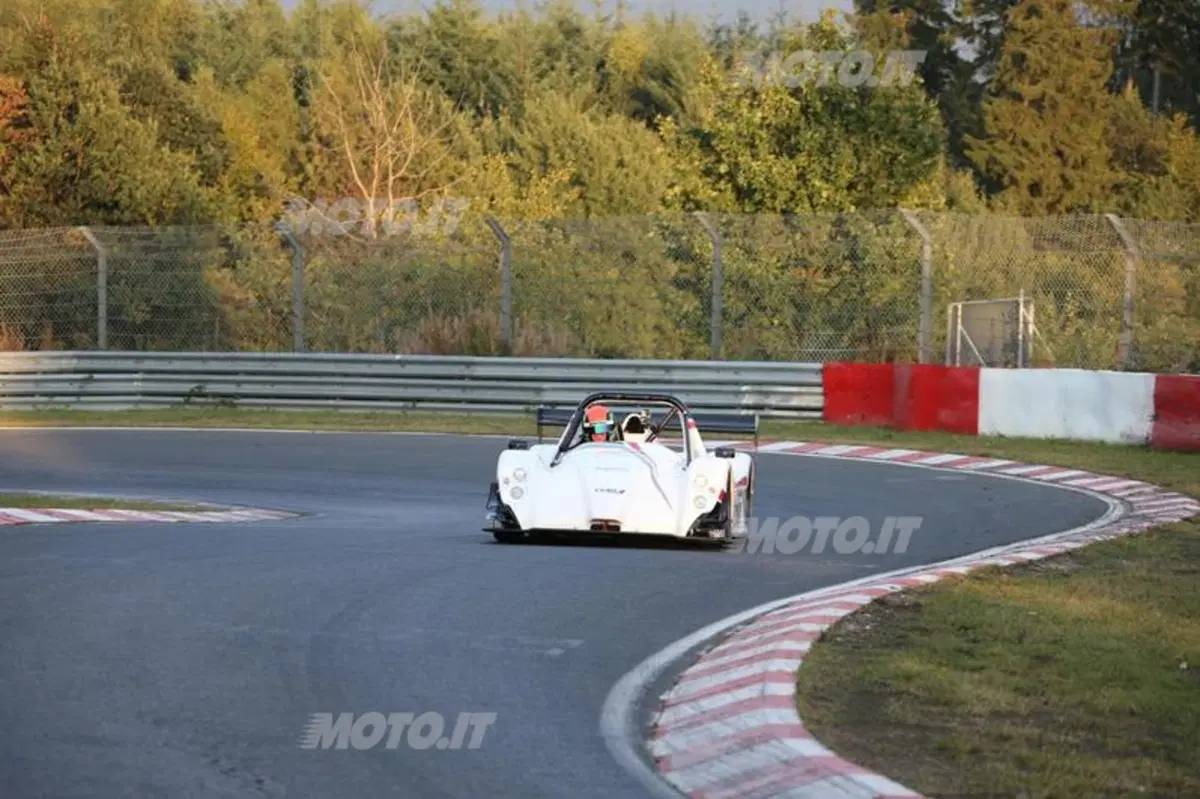 Toyota TMG EV P002: nuovo record per le elettriche al Nürburgring (4)