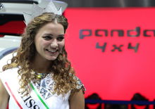 Salone di Parigi 2012 - Presentazione nuova Fiat Panda 4x4 con Giusy Buscemi, Miss Italia 2012 - Video