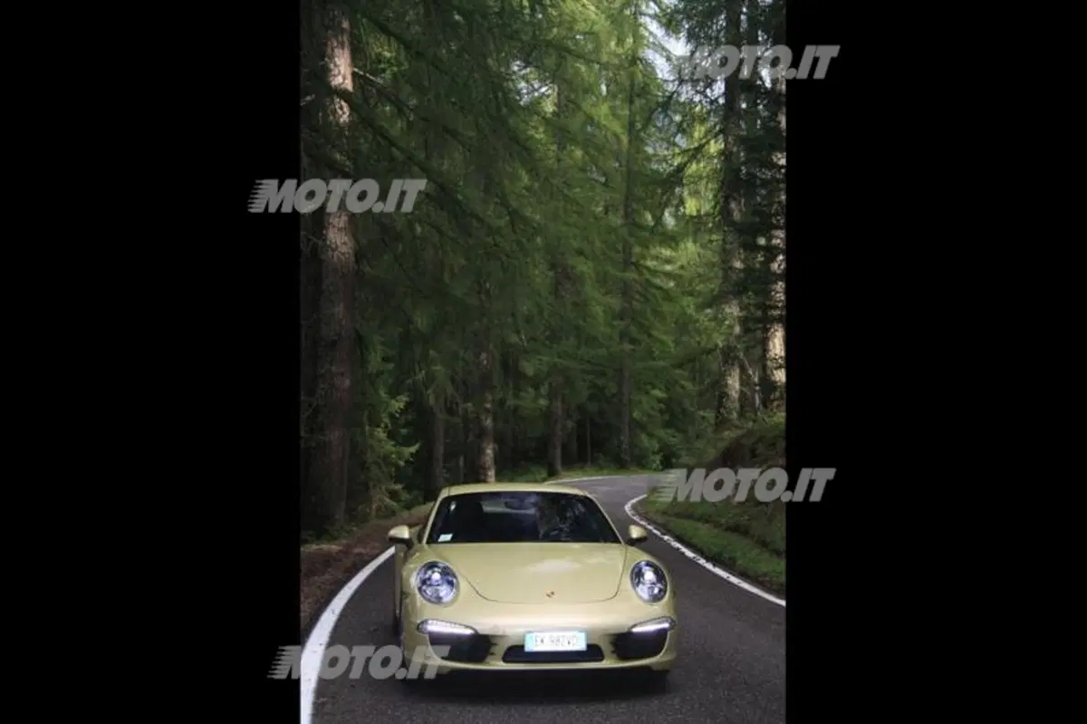 Porsche 911 Carrera S (4)
