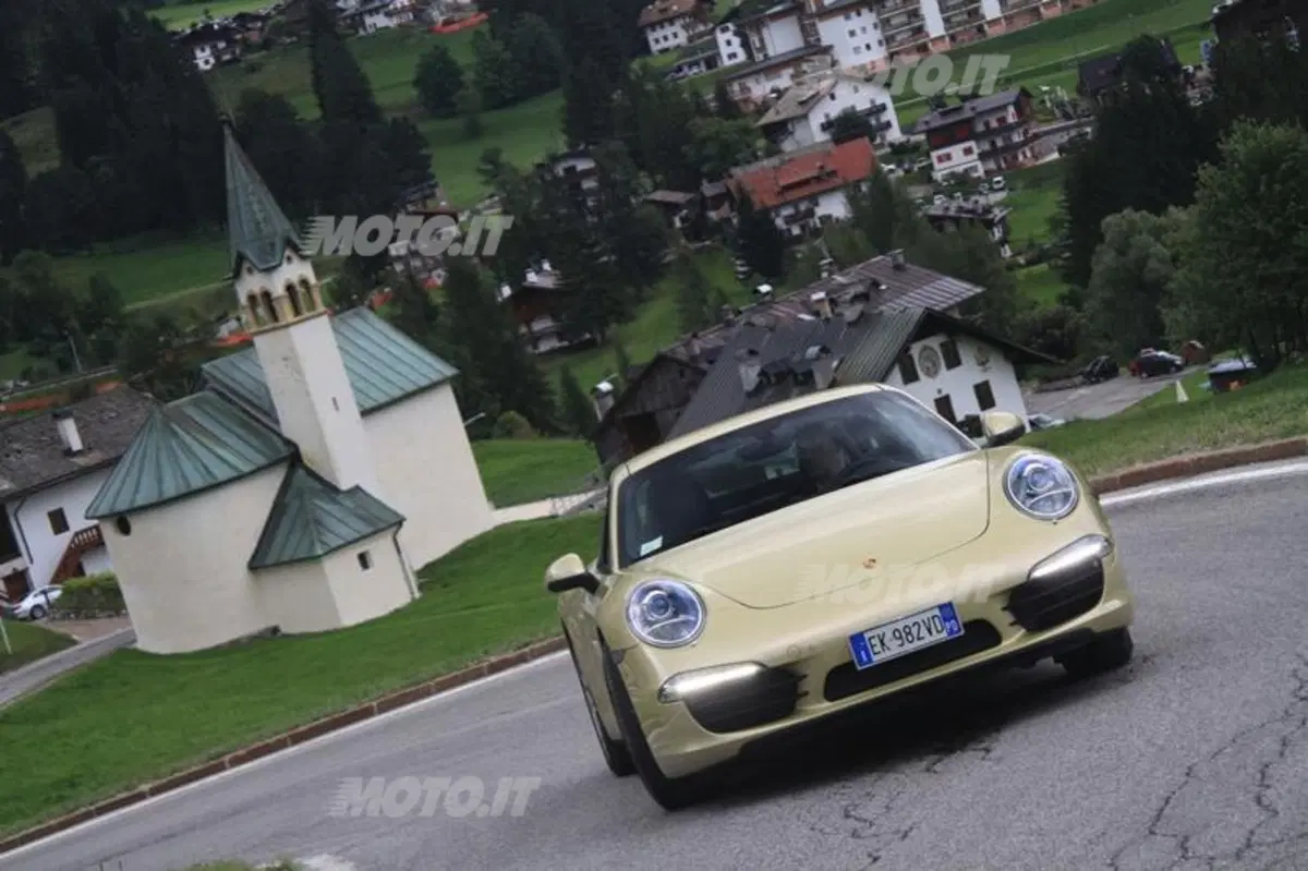 Porsche 911 Carrera S (5)