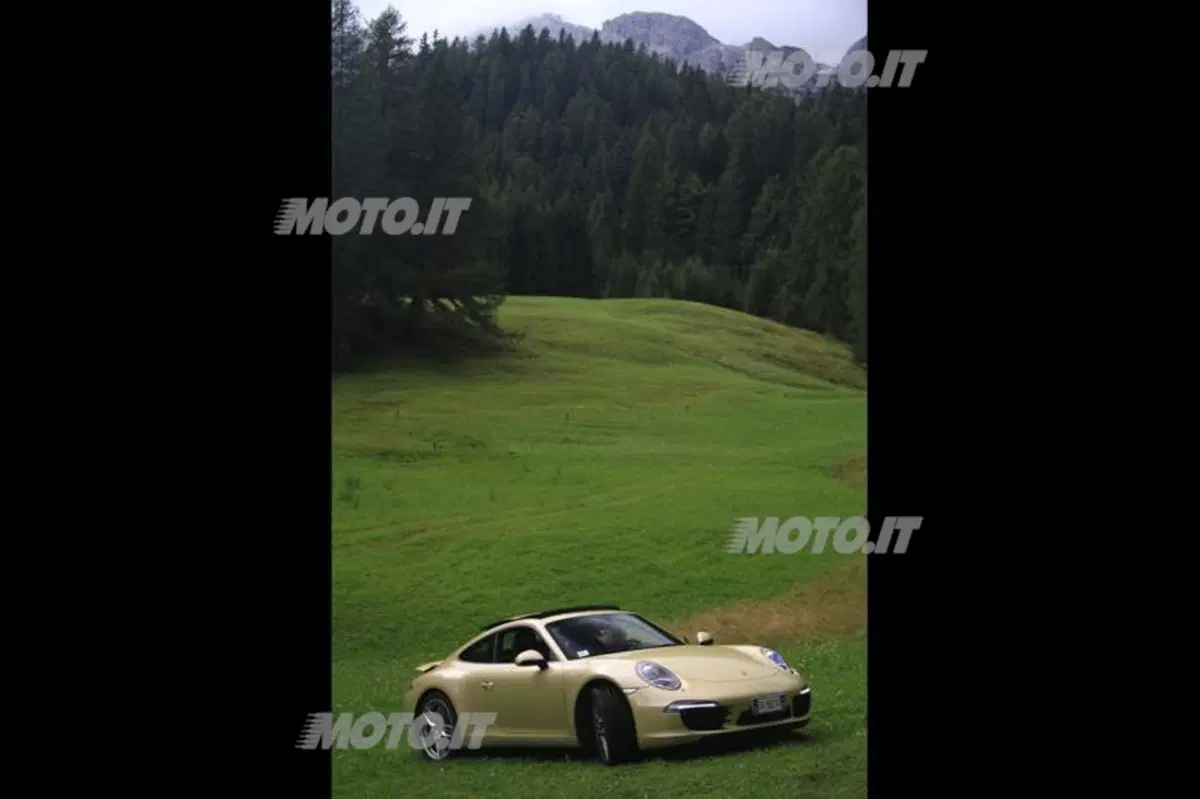 Porsche 911 Carrera S (28)