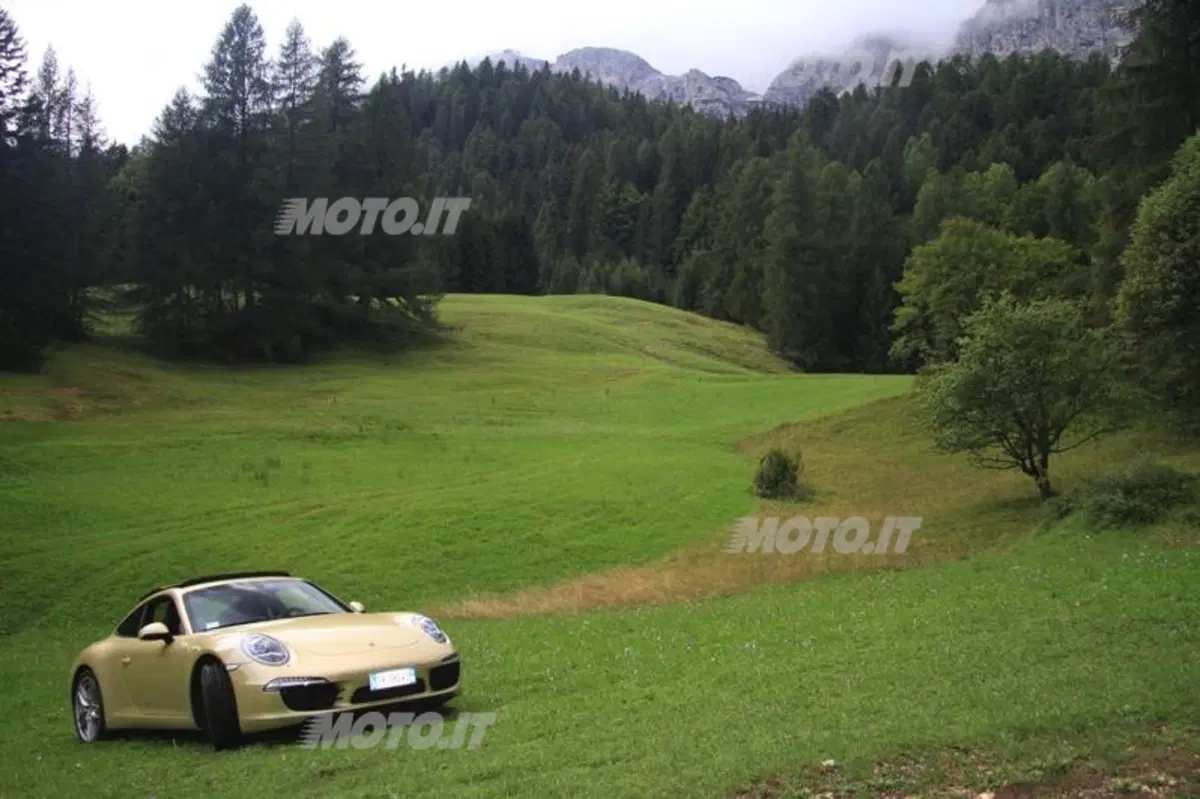 Porsche 911 Carrera S (29)