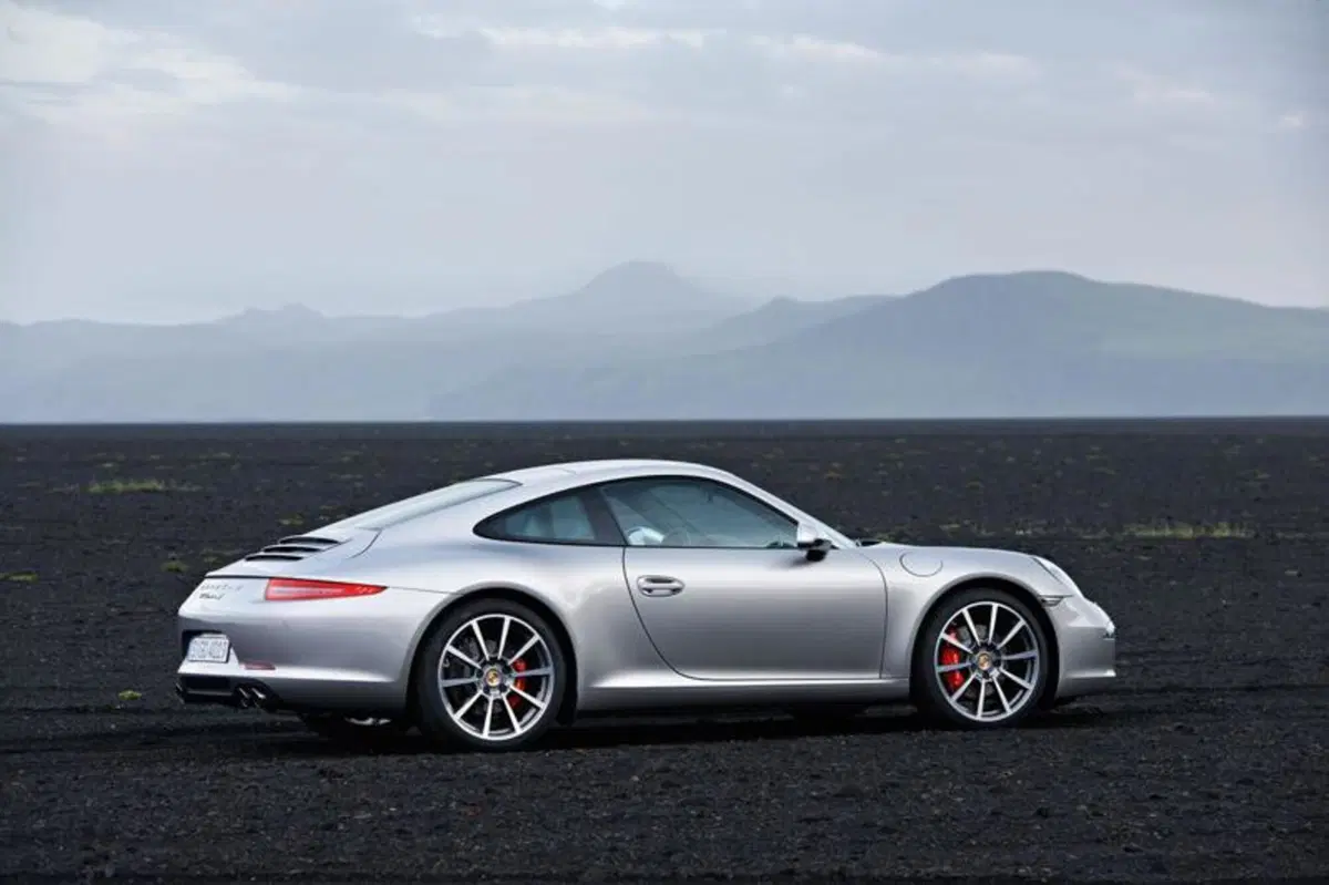 Porsche 911 Carrera S (41)