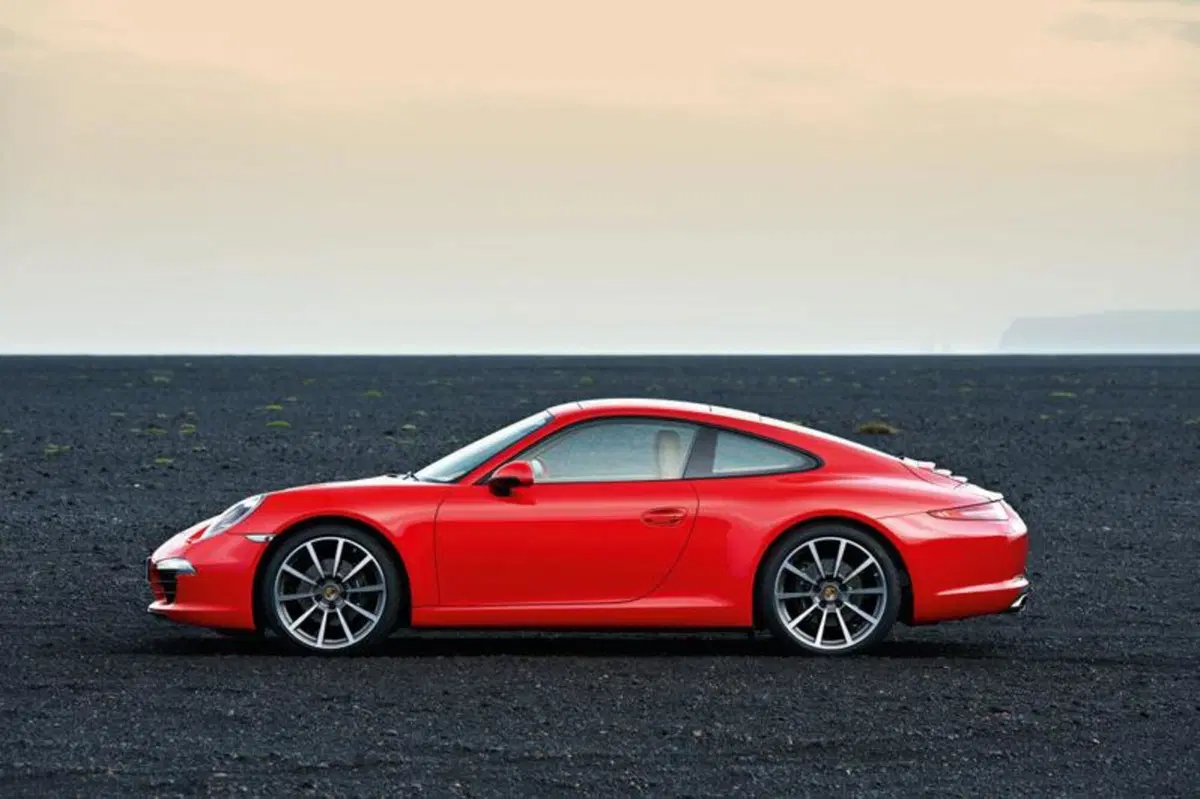 Porsche 911 Carrera S (42)