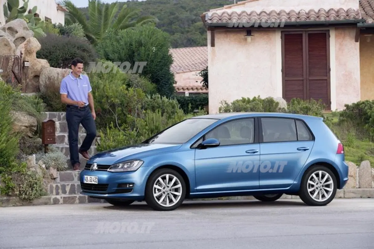 Volkswagen Golf VII (7)