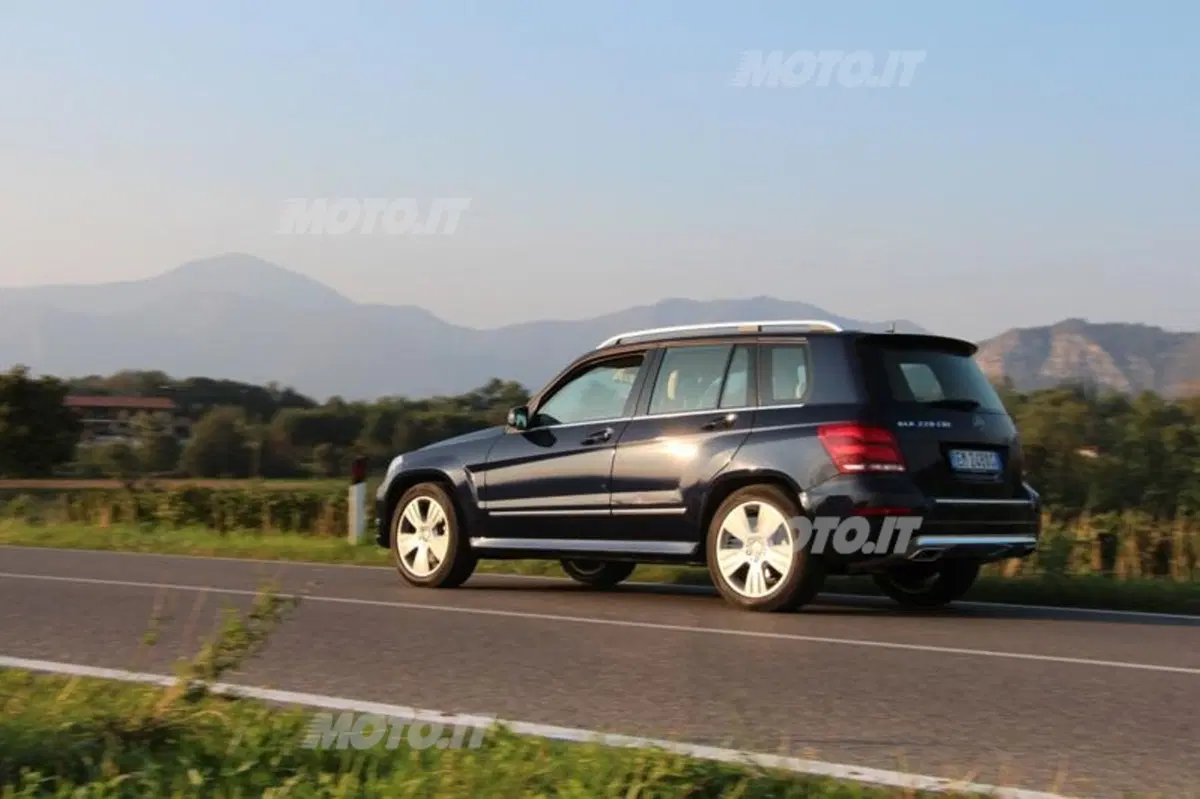 Mercedes-Benz GLK 220 CDI Sport (14)