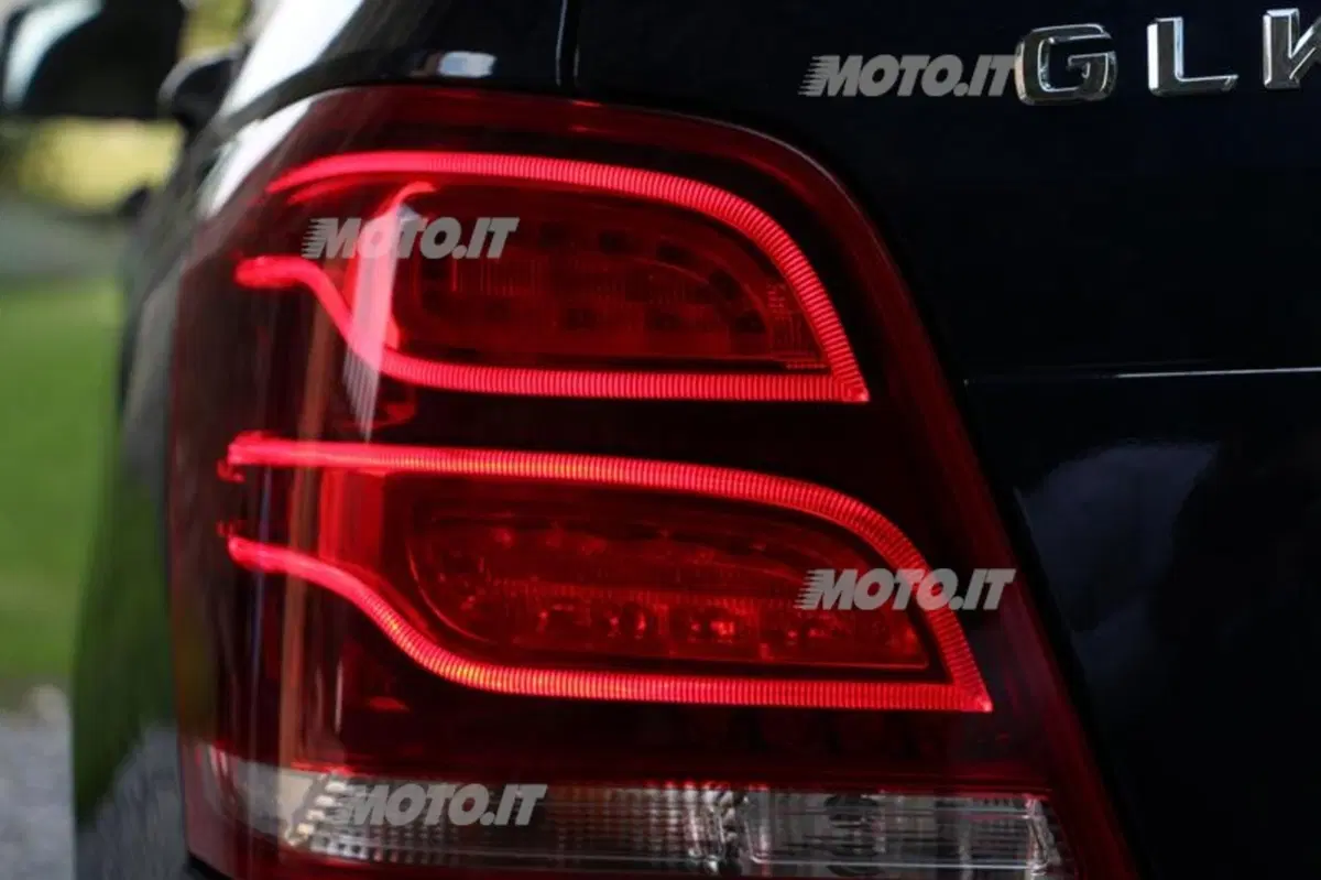 Mercedes-Benz GLK 220 CDI Sport (27)