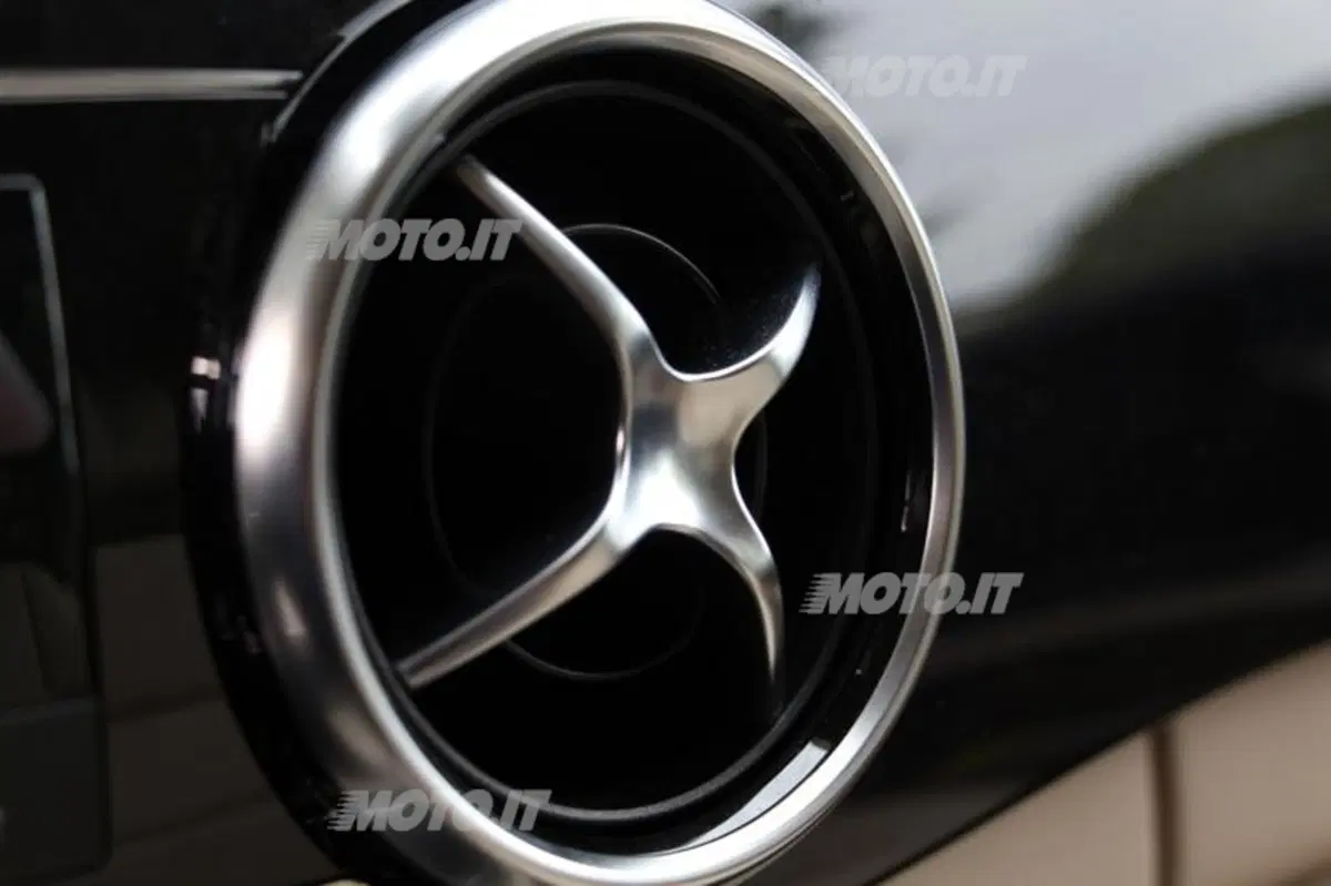Mercedes-Benz GLK 220 CDI Sport (39)