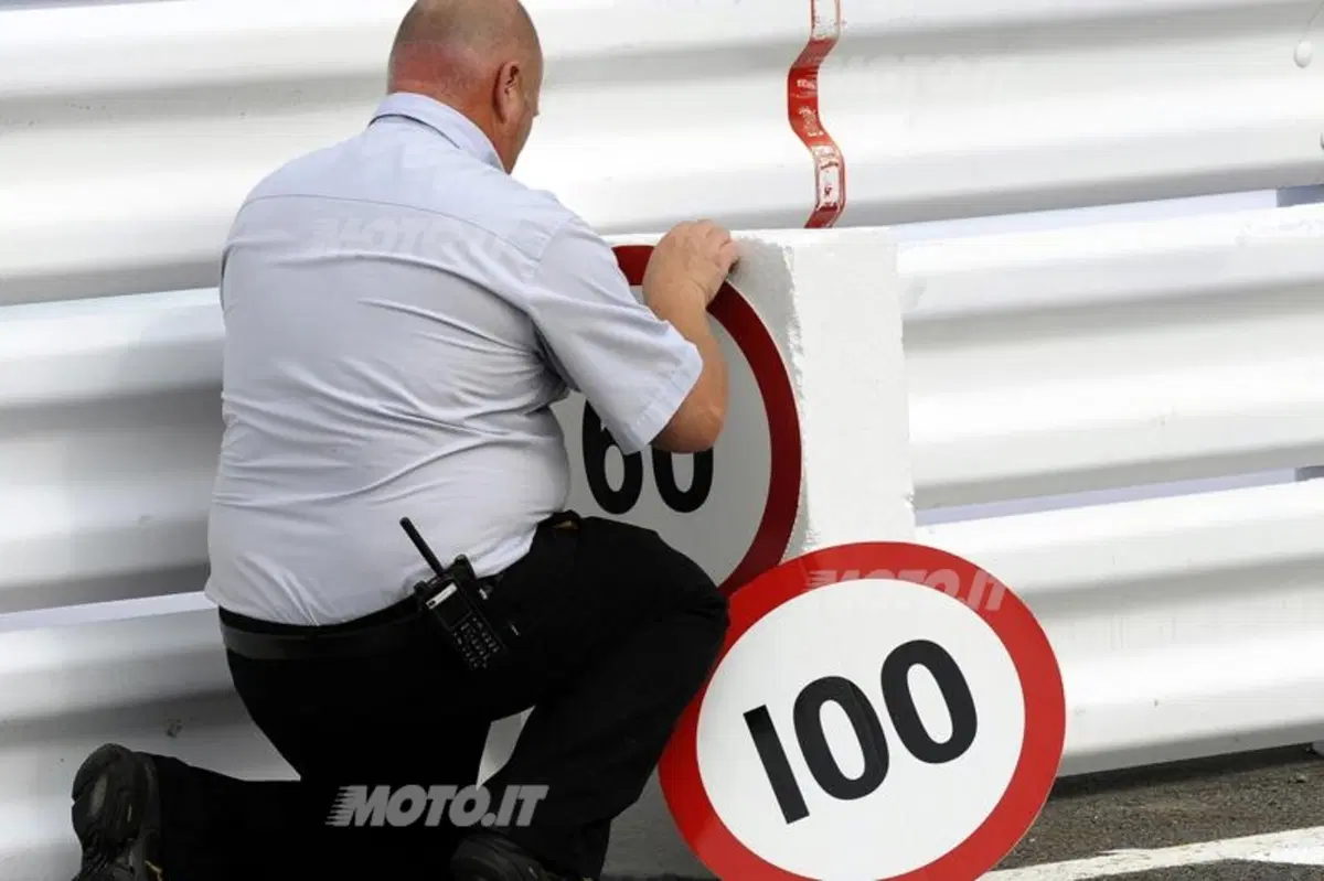 Vettel: pole confermata. Troppa burocrazia in F1? (16)