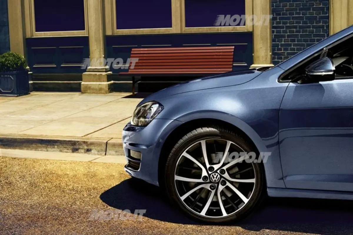 Volkswagen Golf VII: accessori da GTI (4)