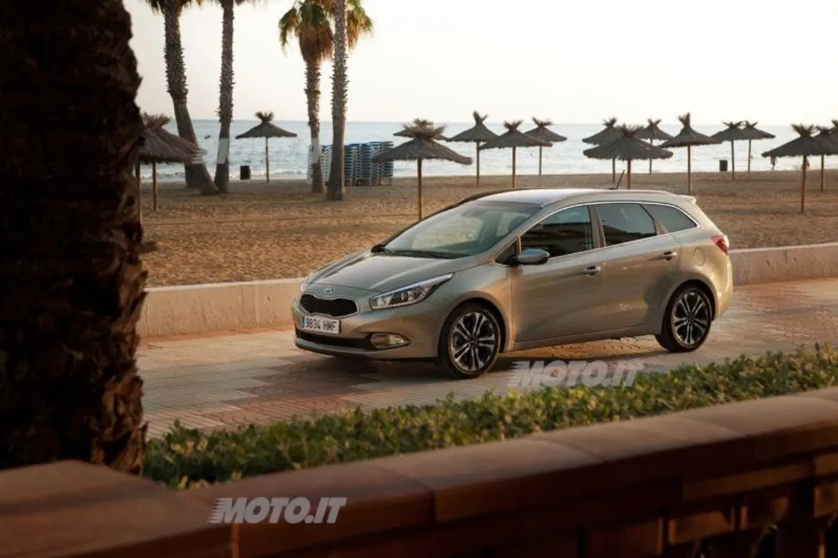 Kia Cee’d Sportswagon (2)