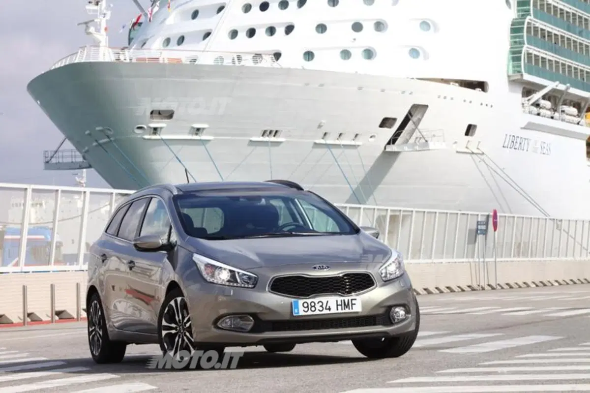 Kia Cee’d Sportswagon (16)
