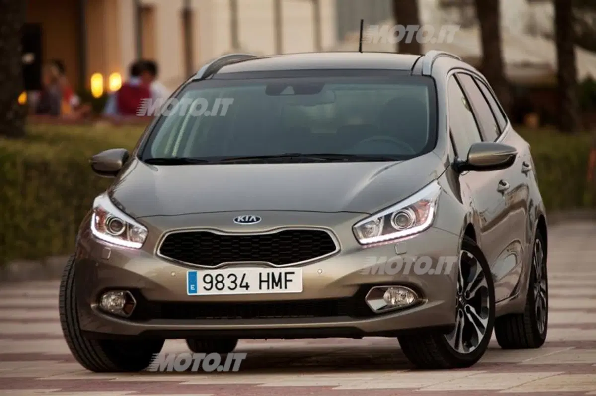 Kia Cee’d Sportswagon (19)