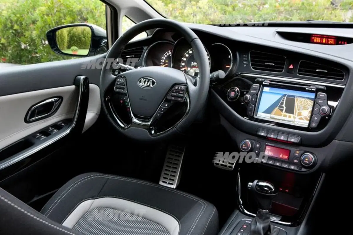 Kia Cee’d Sportswagon (33)