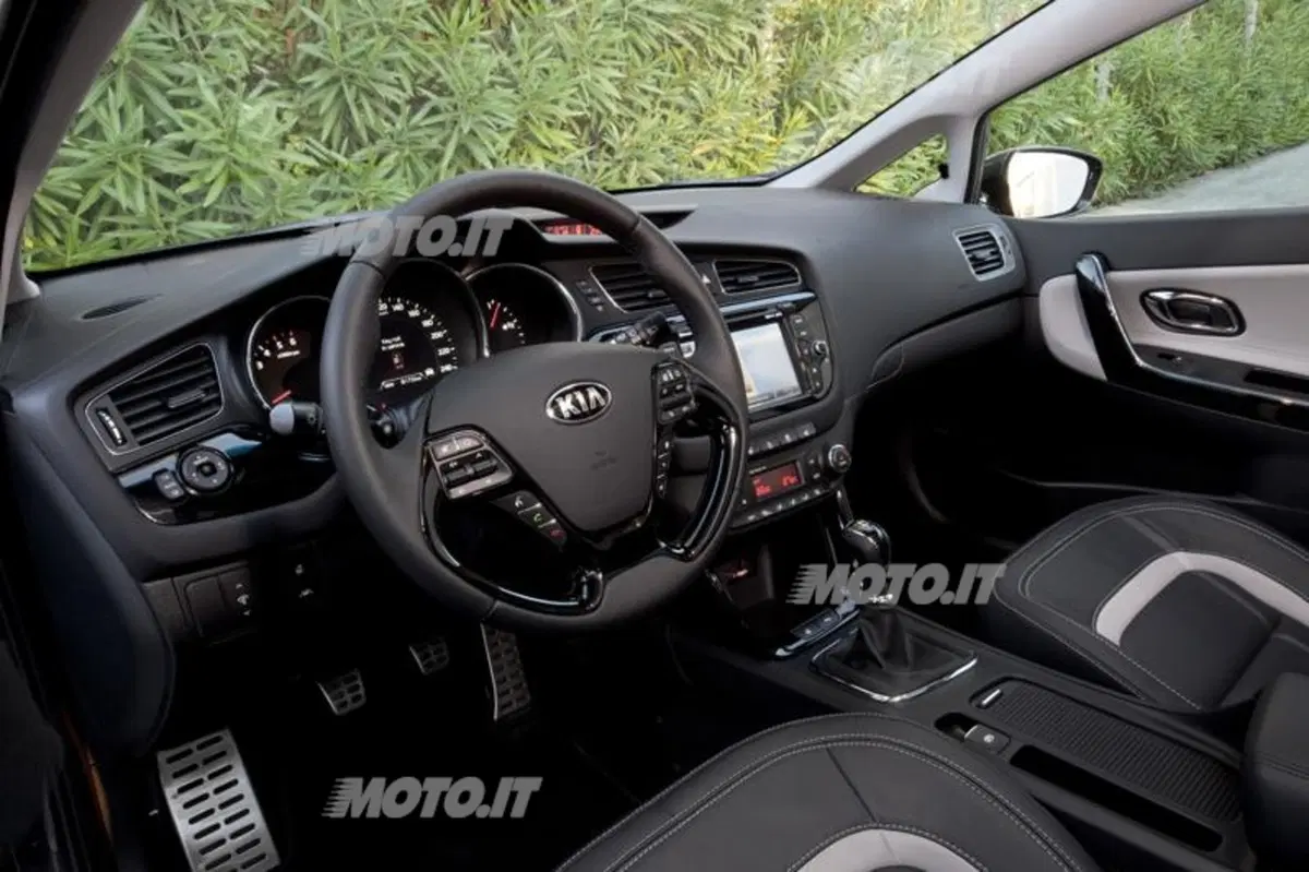 Kia Cee’d Sportswagon (34)