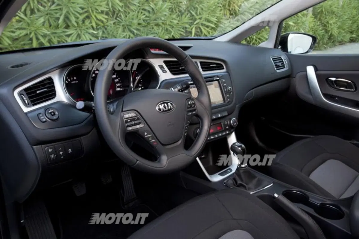 Kia Cee’d Sportswagon (38)