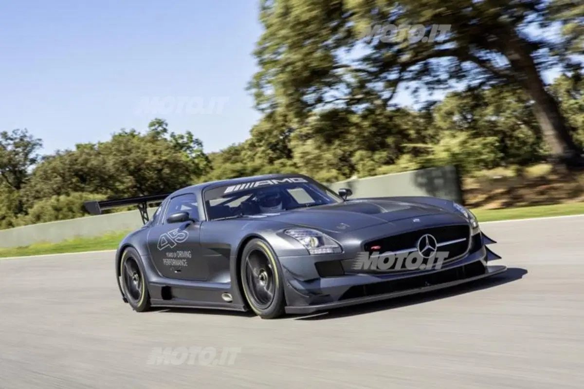 Mercedes-Benz SLS AMG GT3 45th Anniversary (4)