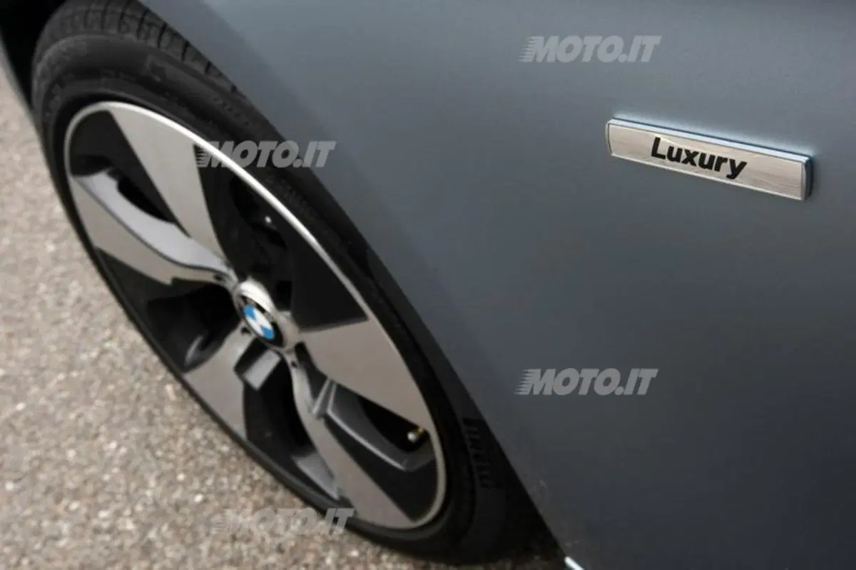 BMW ActiveHybrid 3 (20)