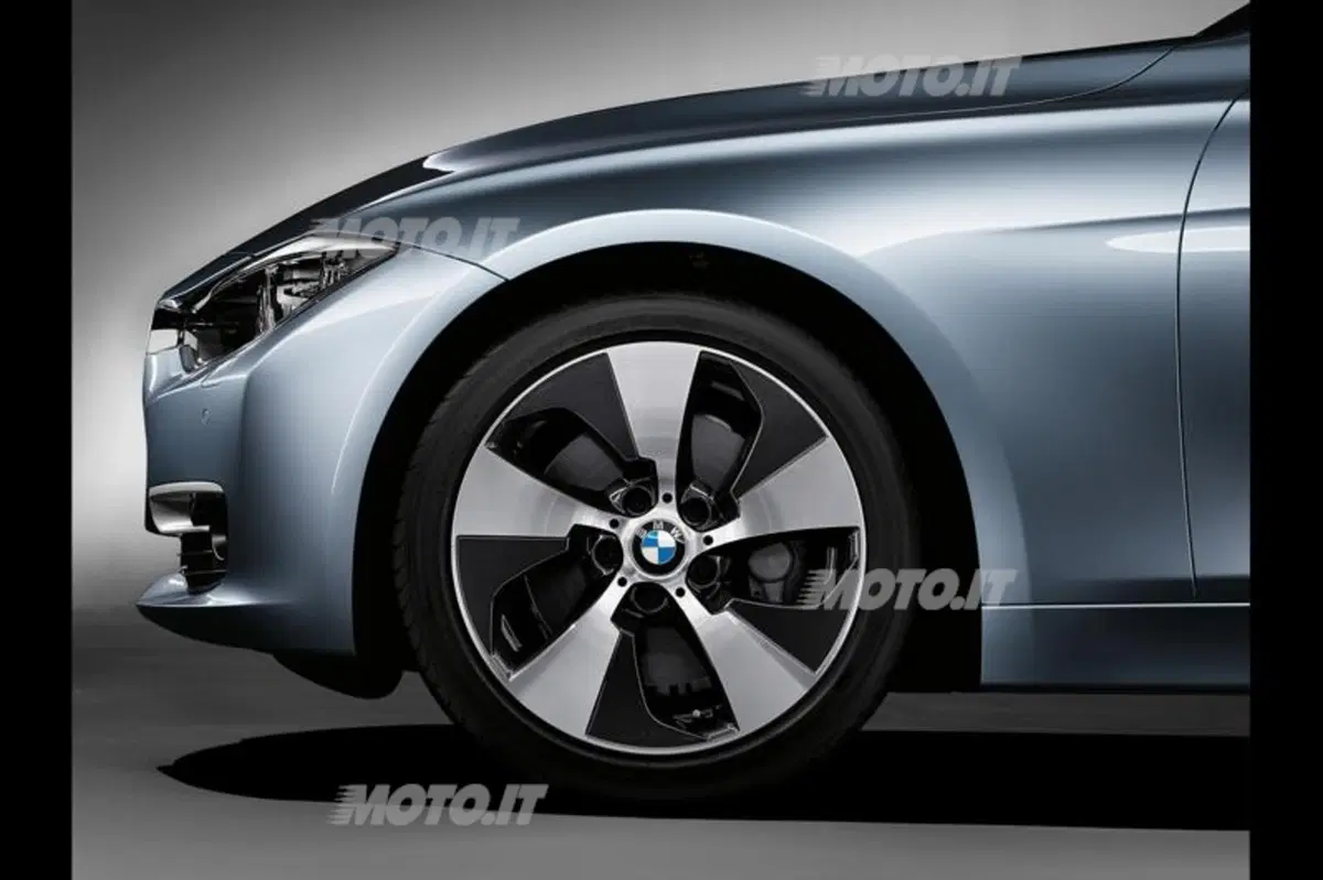 BMW ActiveHybrid 3 (22)