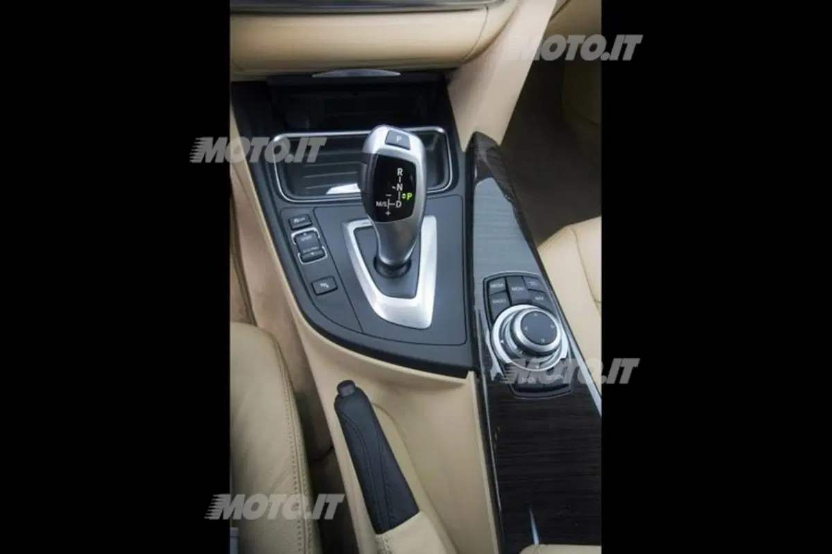 BMW ActiveHybrid 3 (39)