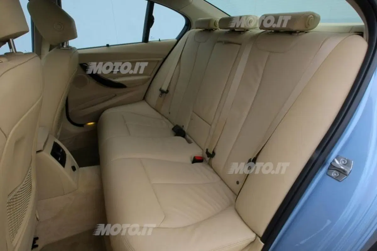 BMW ActiveHybrid 3 (41)
