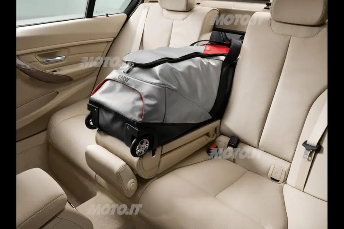 BMW ActiveHybrid 3 (42)