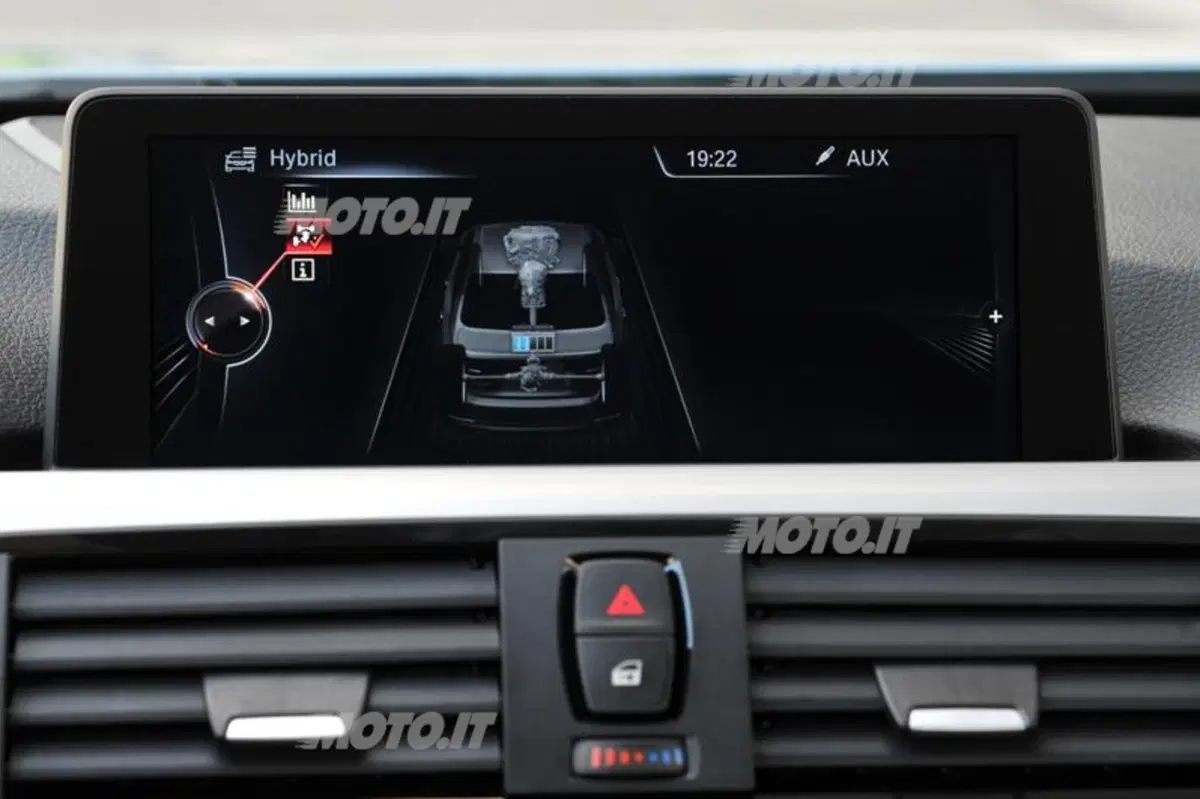 BMW ActiveHybrid 3 (49)