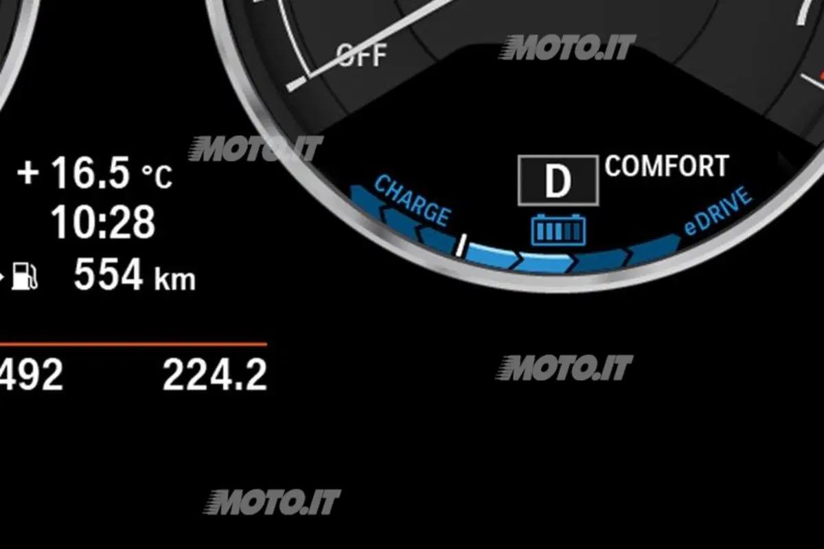 BMW ActiveHybrid 3 (60)