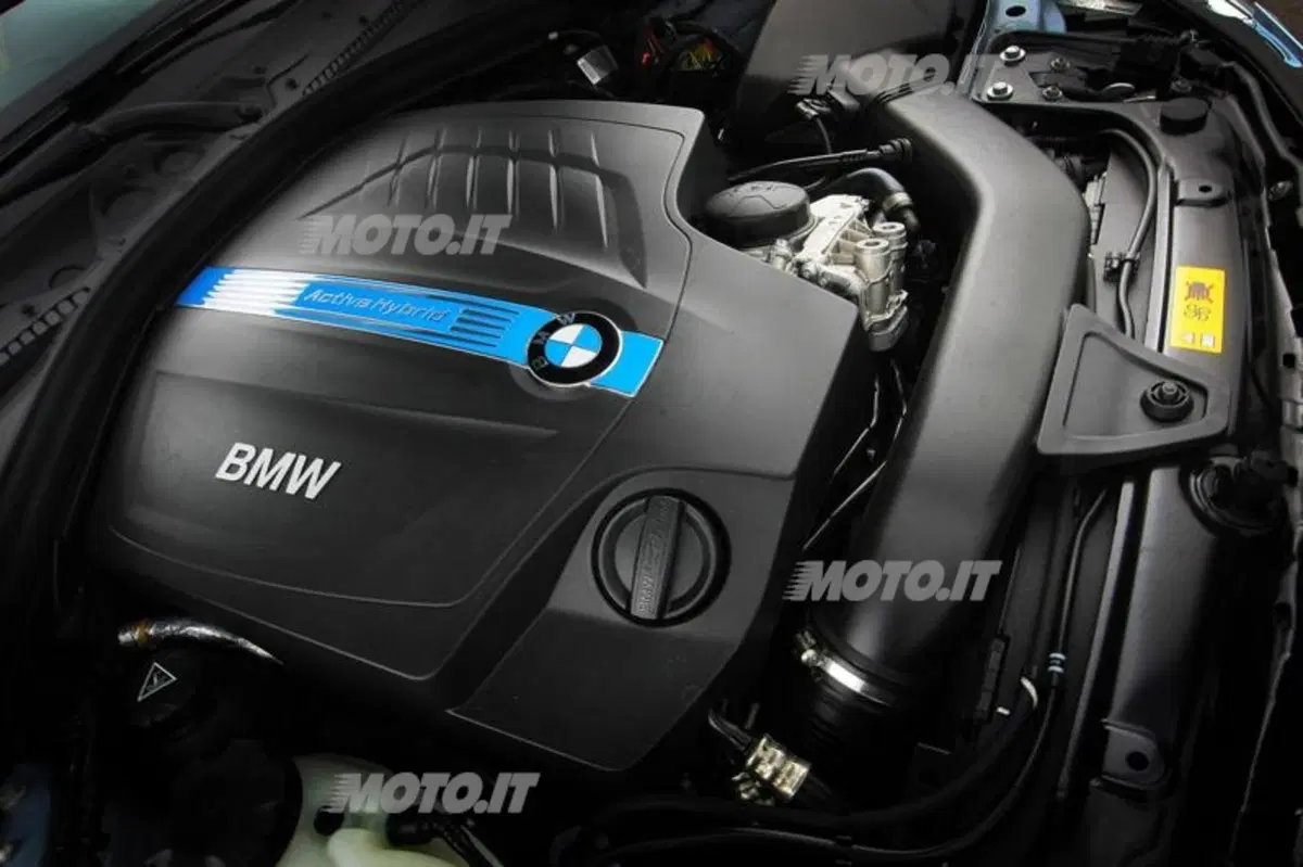 BMW ActiveHybrid 3 (66)