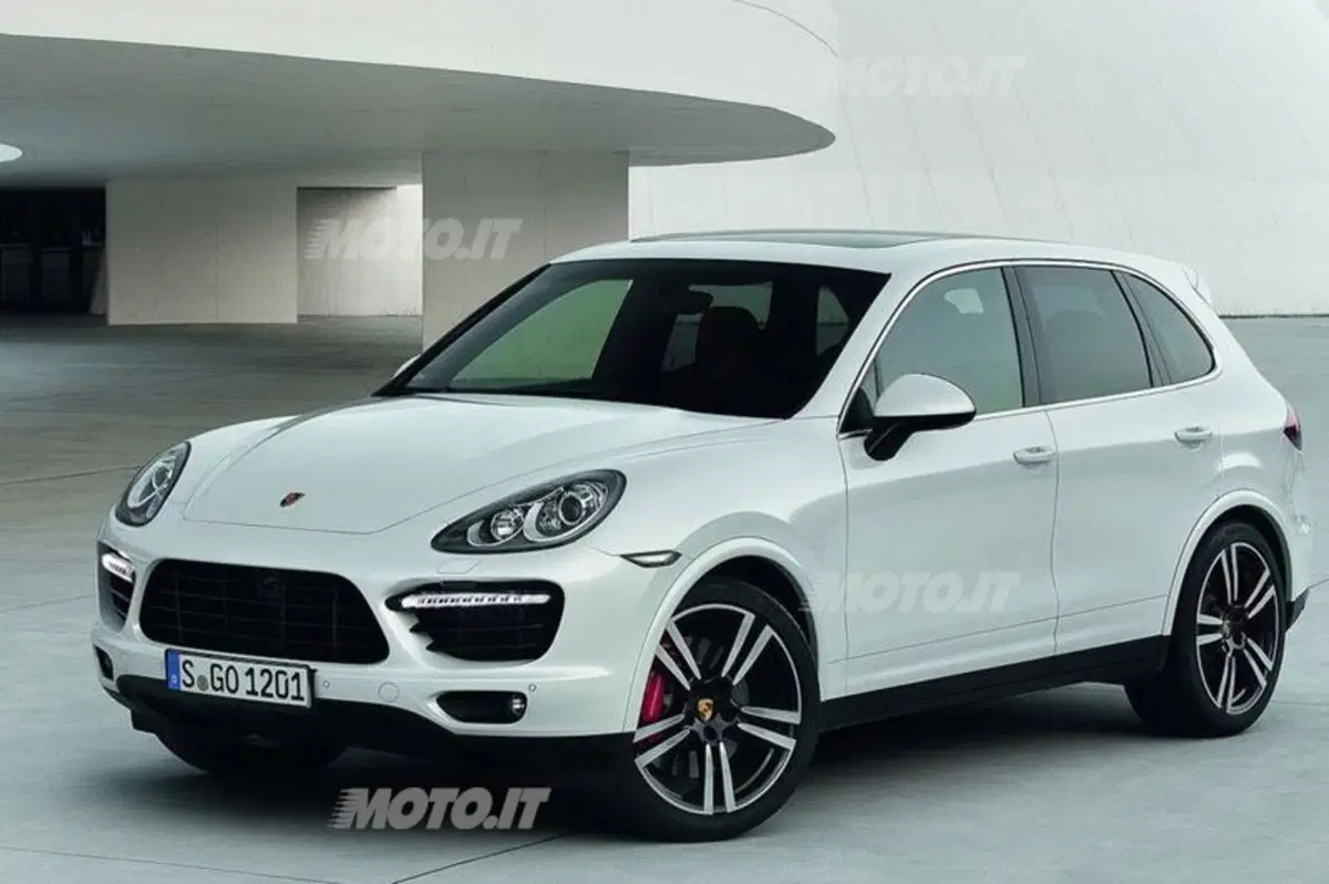 Porsche Cayenne Turbo S: ora con 550 CV (3)