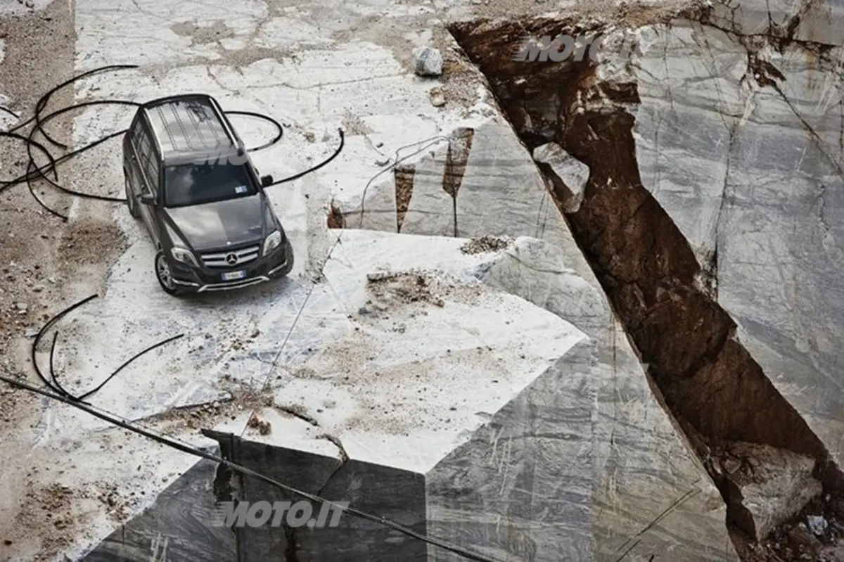 Mercedes-Benz GLK: in off-road nelle cave di marmo di Carrara (6)