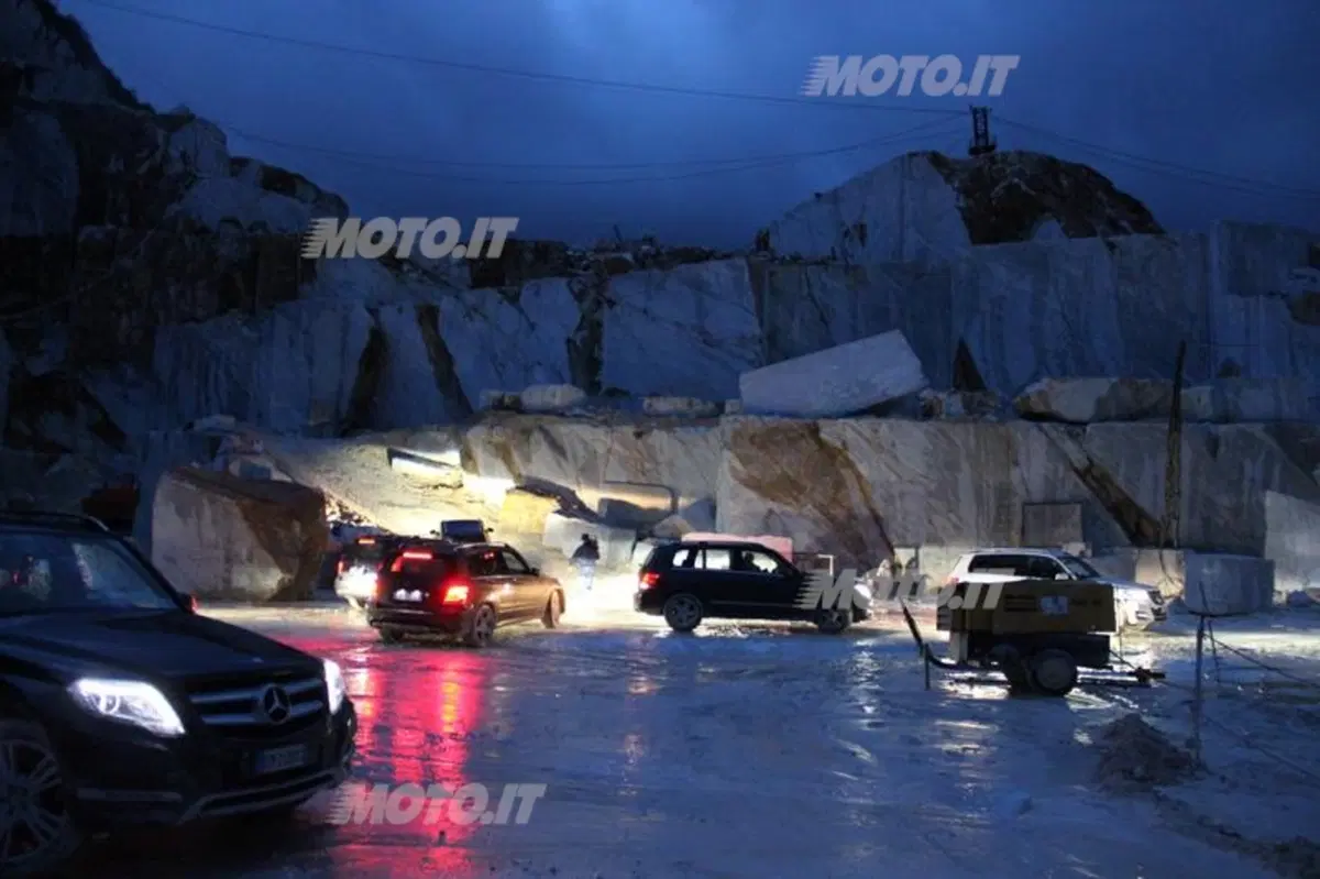 Mercedes-Benz GLK: in off-road nelle cave di marmo di Carrara (33)