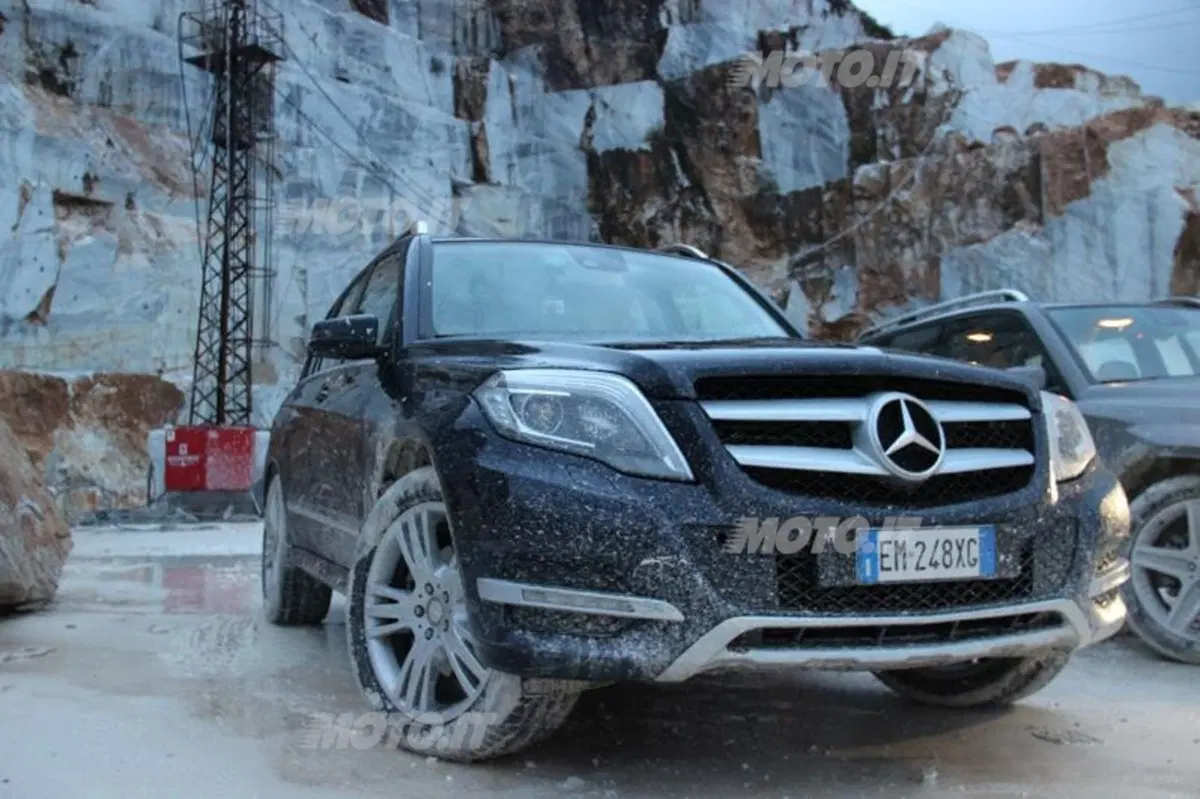 Mercedes-Benz GLK: in off-road nelle cave di marmo di Carrara (48)