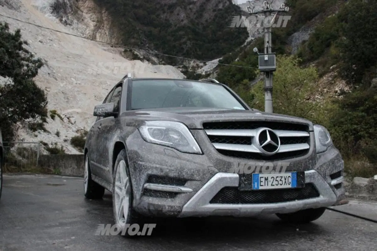 Mercedes-Benz GLK: in off-road nelle cave di marmo di Carrara (54)