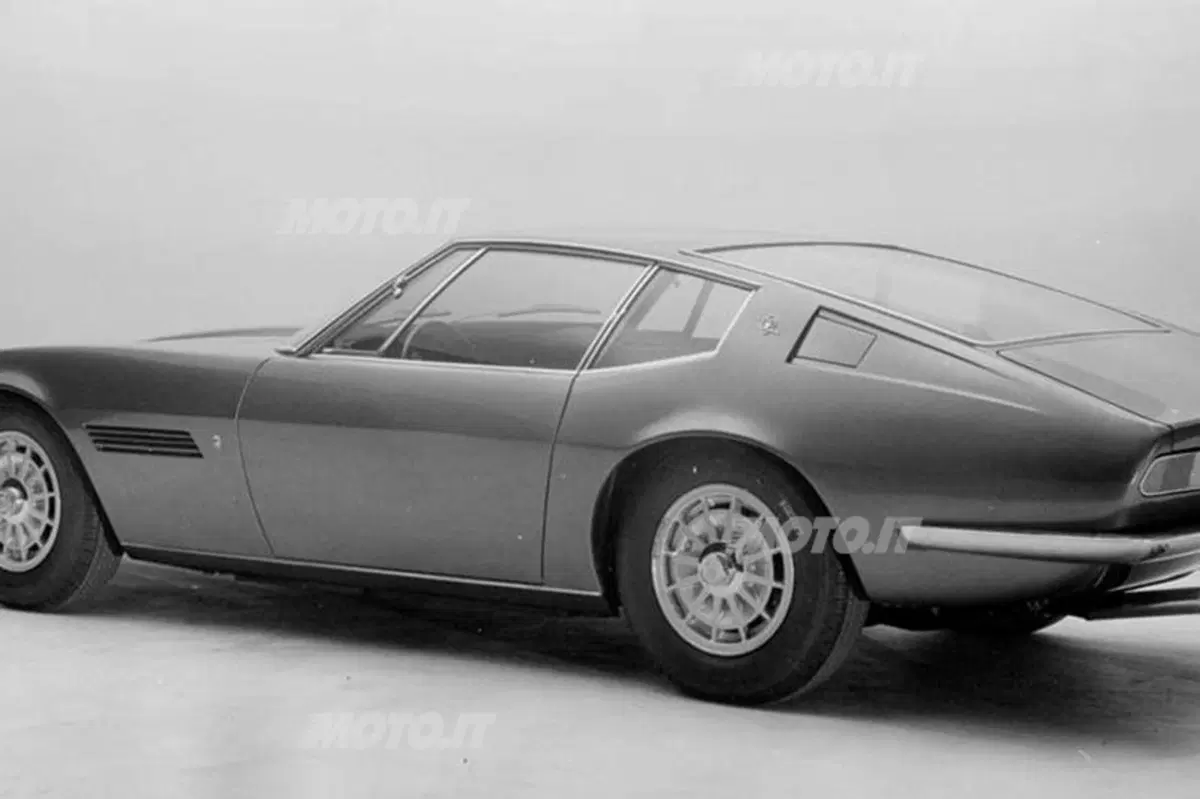 Maserati 3500 GT Convertibile Vignale, Ghibli 4700, Mistral 4000 e Quattroporte (29)