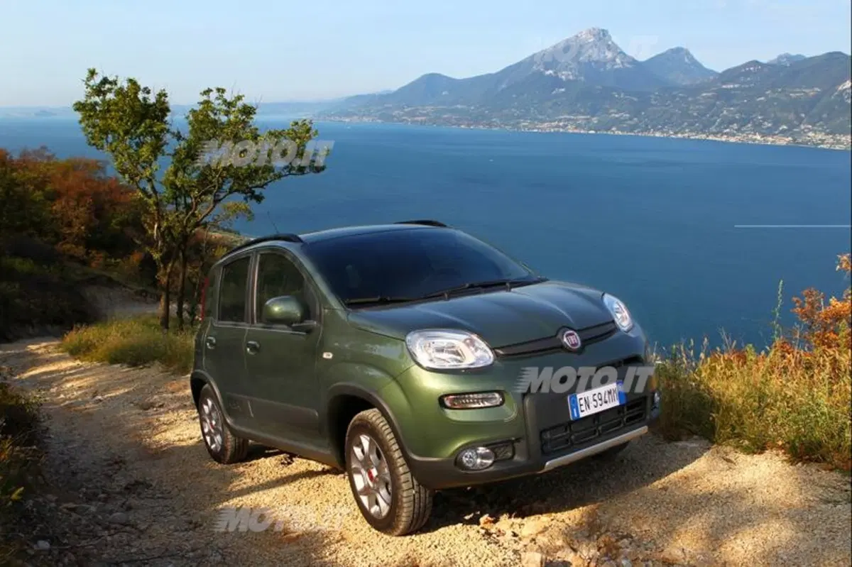 Nuova Fiat Panda 4x4 (2)