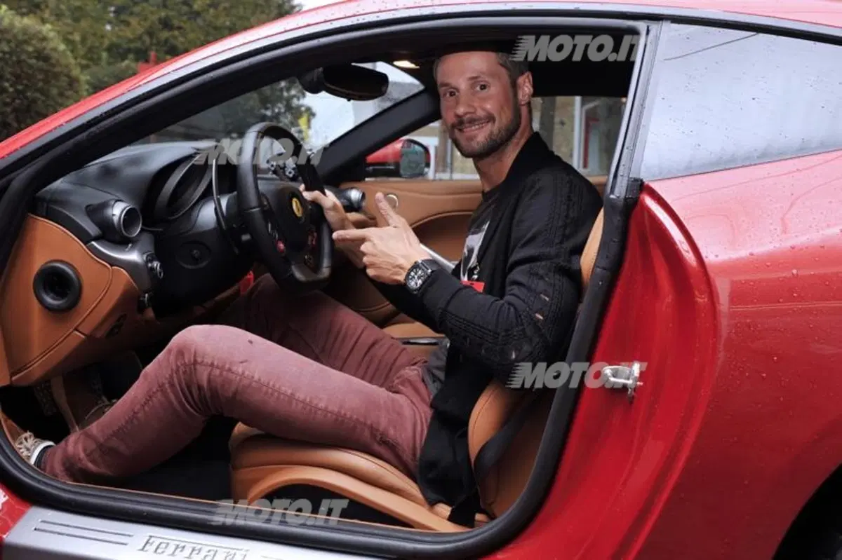Tom Boonen ha visitato la Ferrari (3)