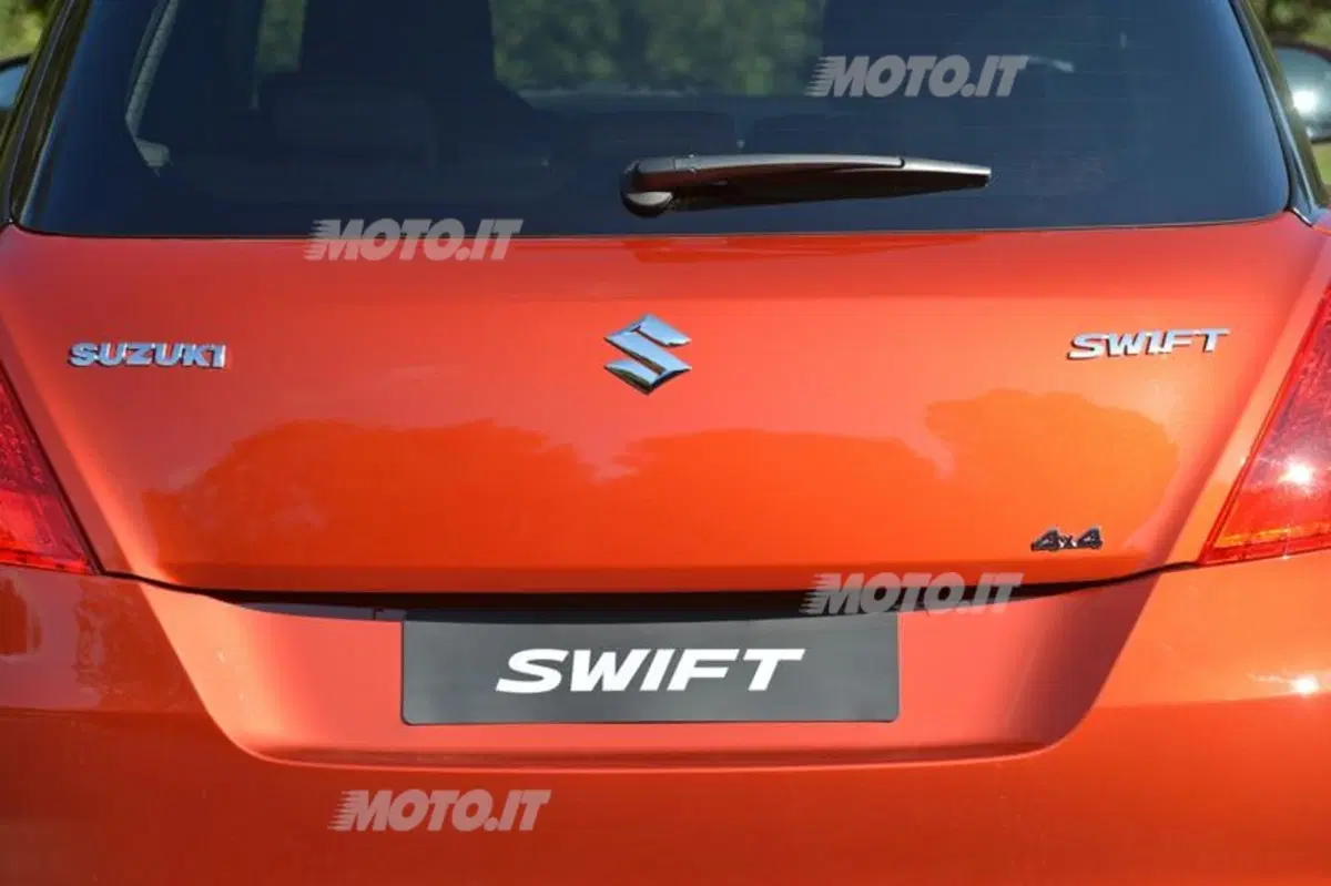 Suzuki Swift 4x4 Outdoor (22)