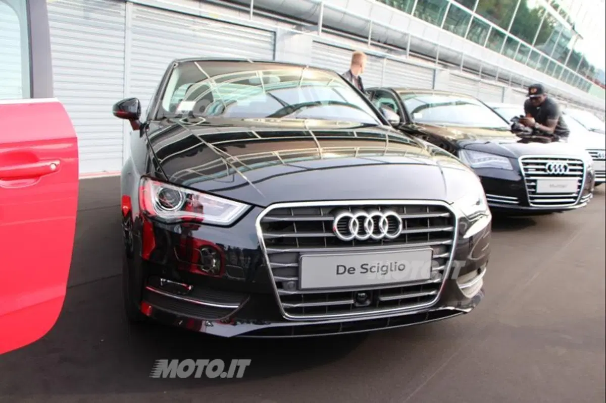 Audi consegna le vetture ai giocatori del Milan (24)